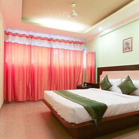 Treebo Trip Grand Regency Hotell Bangalore Exteriör bild
